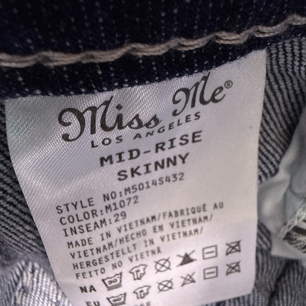 Miss Me Women 29x29 Jeans Blue Medium Wash Slim Fit Embellished MID RISE SKINNY - Picture 4 of 10